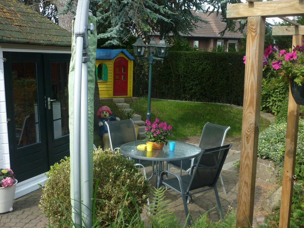 Tonnie'S Bed And Breakfast Kerkrade Exterior photo