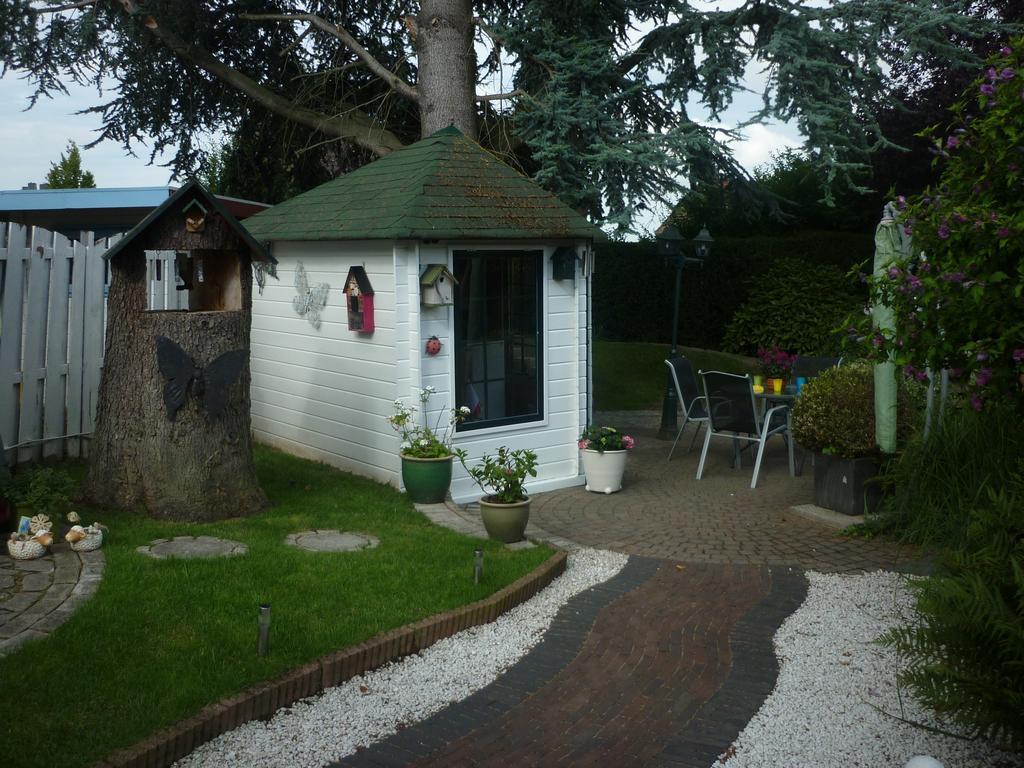 Tonnie'S Bed And Breakfast Kerkrade Exterior photo