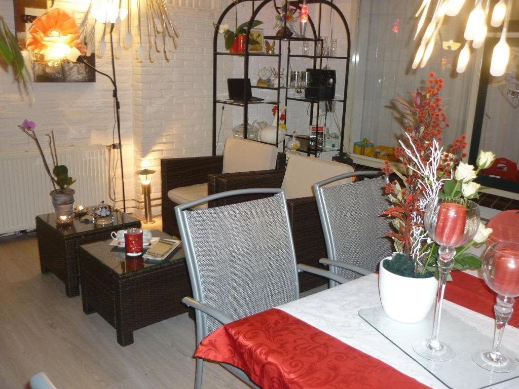 Tonnie'S Bed And Breakfast Kerkrade Exterior photo